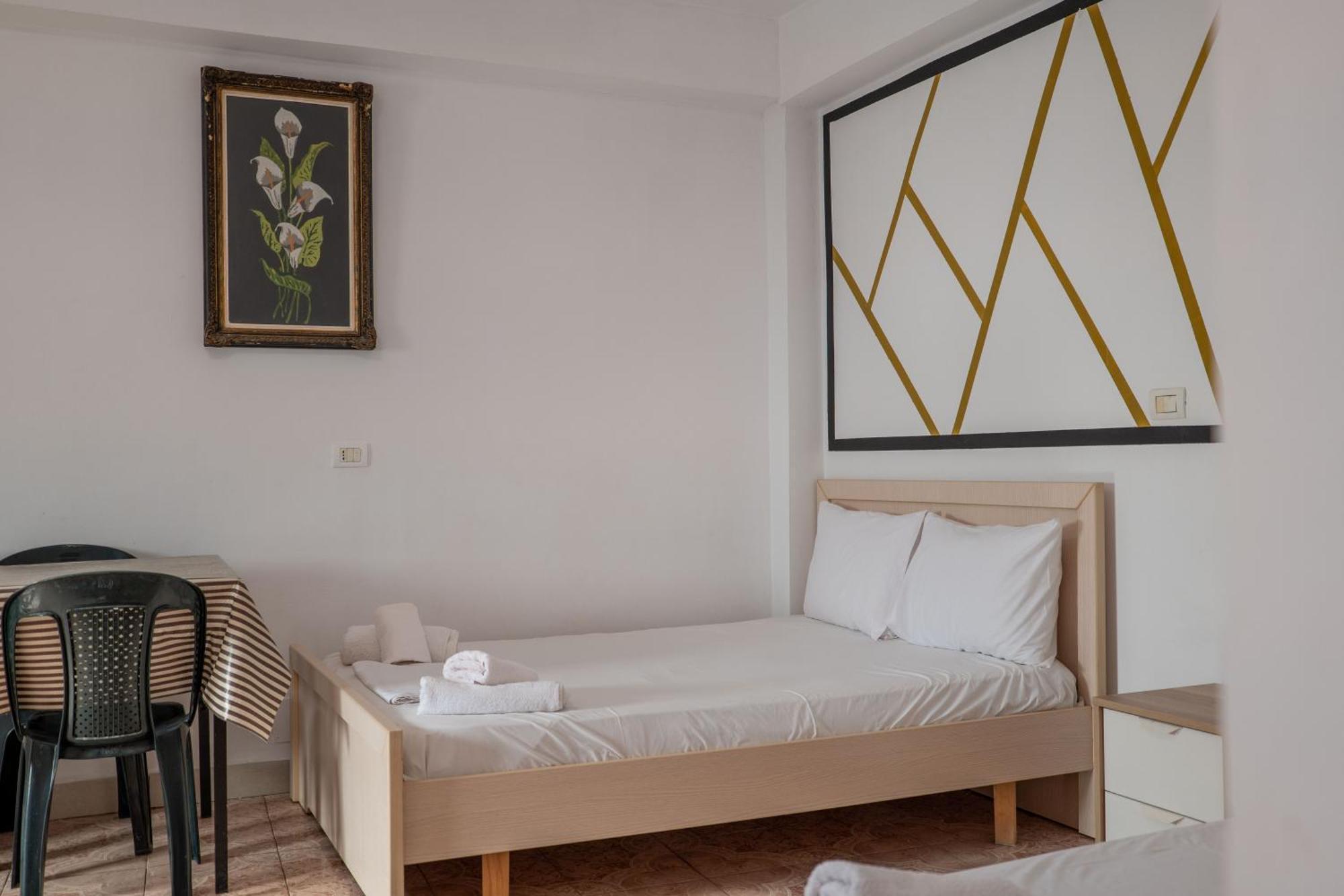 Garden Villa Lake Side & Glamping Ksamil Luaran gambar