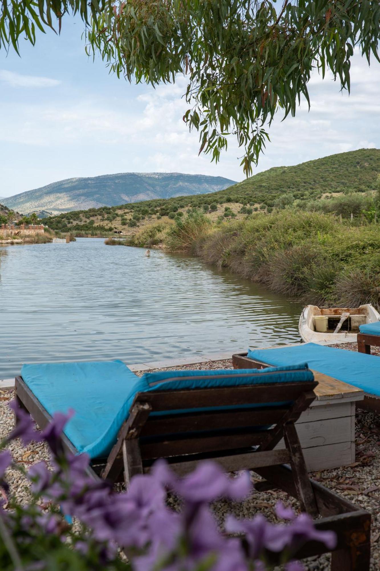 Garden Villa Lake Side & Glamping Ksamil Luaran gambar
